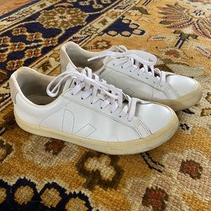 Veja Women’s Sneakers 37 / 6